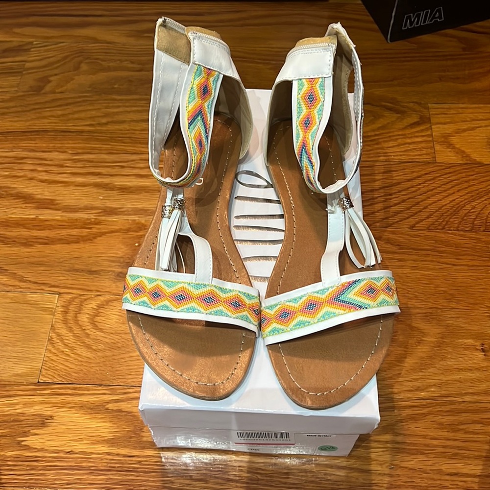 Summer sandals